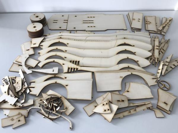Chevrolet_Stingray_69_C3_Holzmodell_als Bausatz.jpg.jpg
